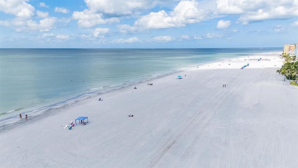 Activo con contrato: $3,000 (2 camas, 2 baños, 1025 Pies cuadrados)