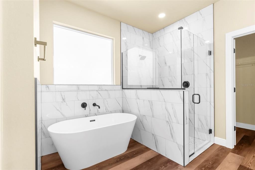 На продажу: $438,900 (4 спален, 2 ванн, 2166 Квадратных фут)