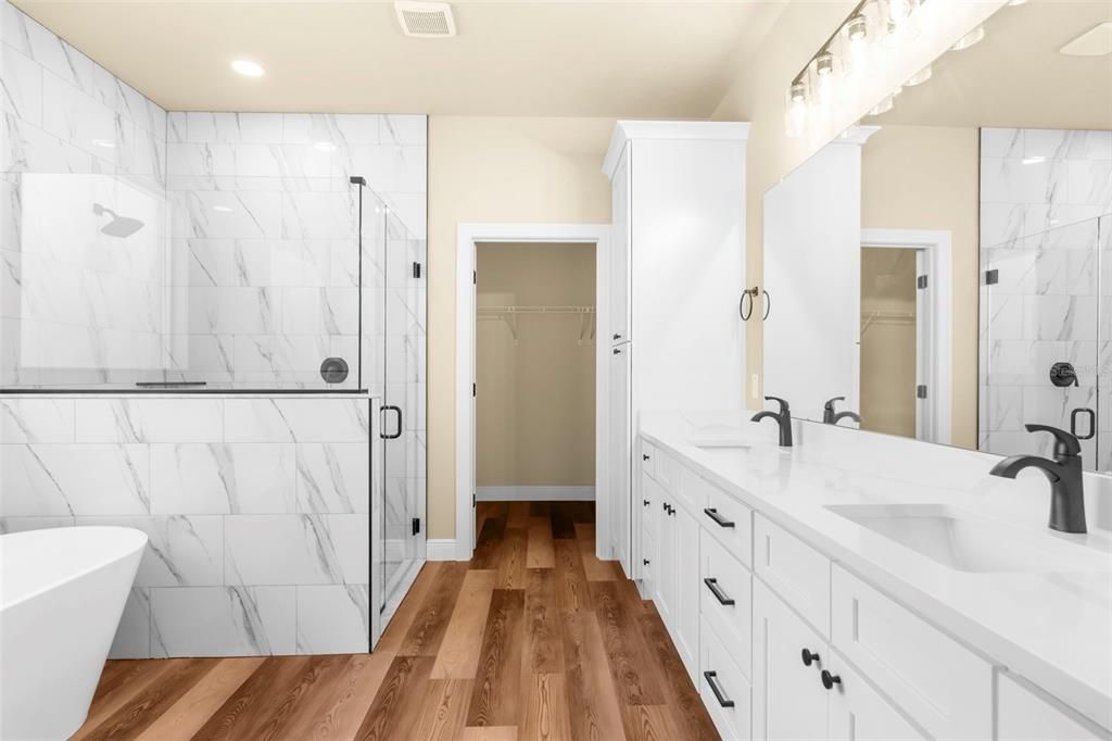 На продажу: $438,900 (4 спален, 2 ванн, 2166 Квадратных фут)