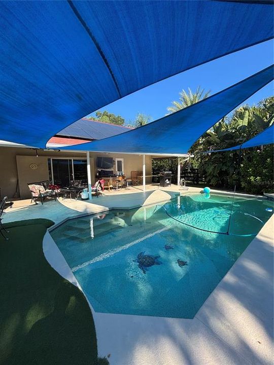 En Renta: $3,300 (4 camas, 2 baños, 1980 Pies cuadrados)