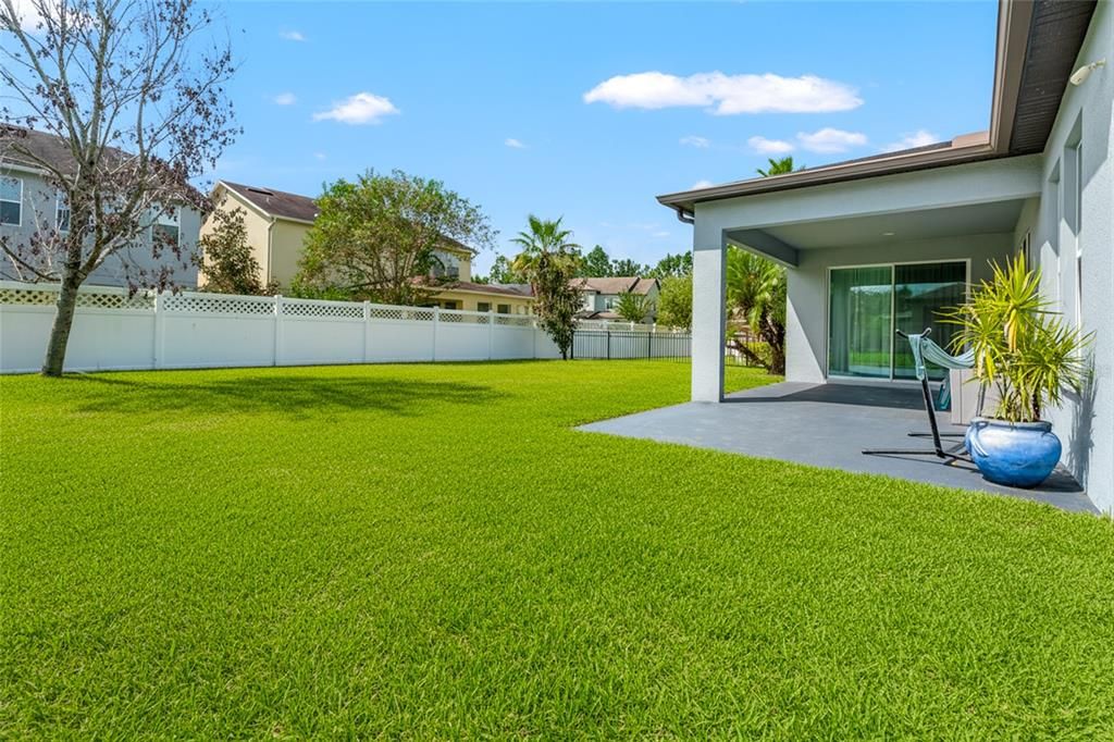 Active With Contract: $599,000 (4 beds, 3 baths, 2933 Square Feet)