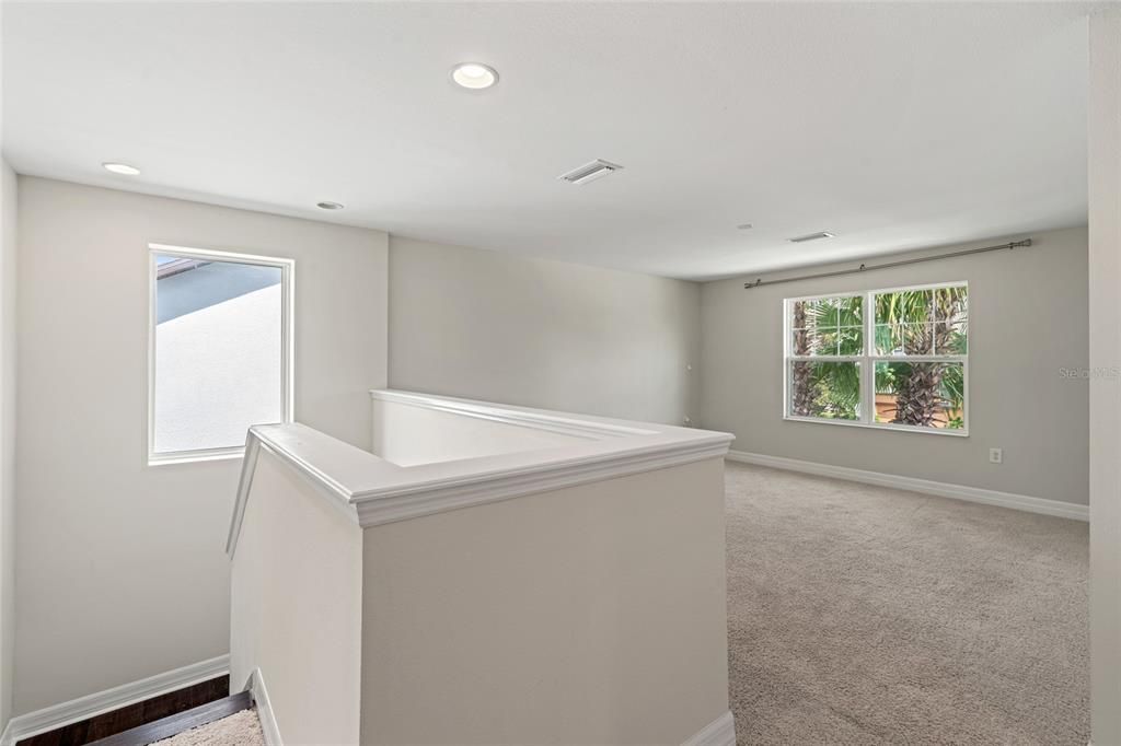 Active With Contract: $599,000 (4 beds, 3 baths, 2933 Square Feet)