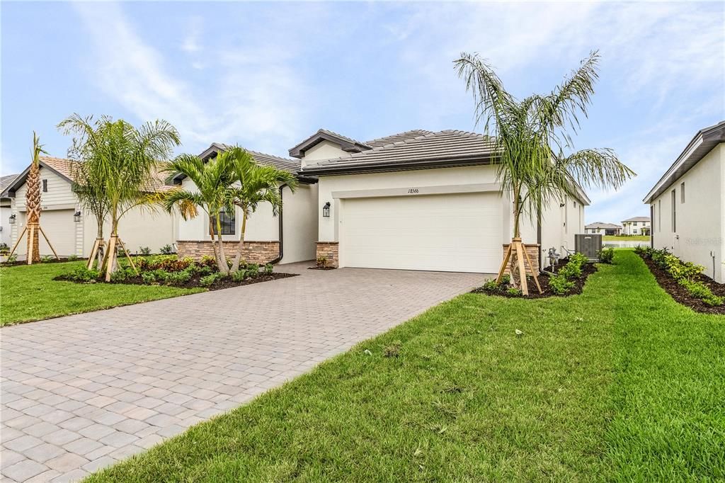 Recently Sold: $530,000 (4 beds, 3 baths, 2080 Square Feet)