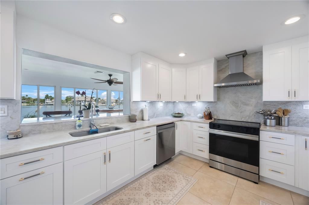 For Sale: $1,250,000 (3 beds, 3 baths, 2309 Square Feet)