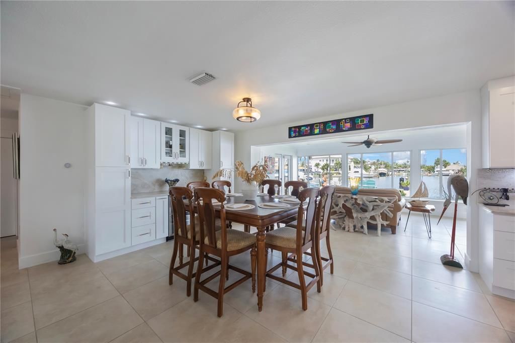 For Sale: $1,250,000 (3 beds, 3 baths, 2309 Square Feet)