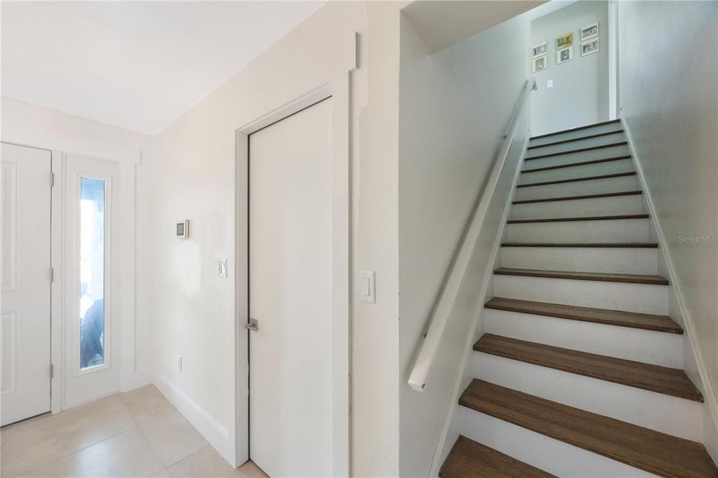 For Sale: $1,250,000 (3 beds, 3 baths, 2309 Square Feet)