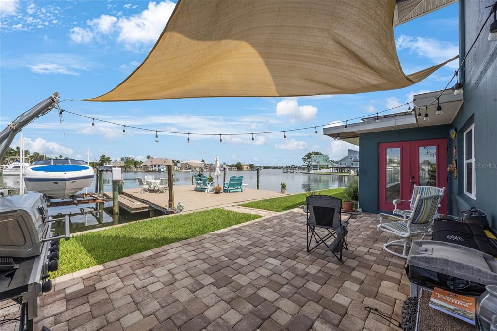 For Sale: $1,250,000 (3 beds, 3 baths, 2309 Square Feet)