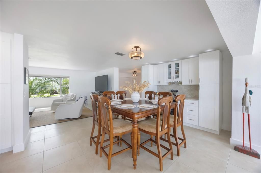 For Sale: $1,250,000 (3 beds, 3 baths, 2309 Square Feet)