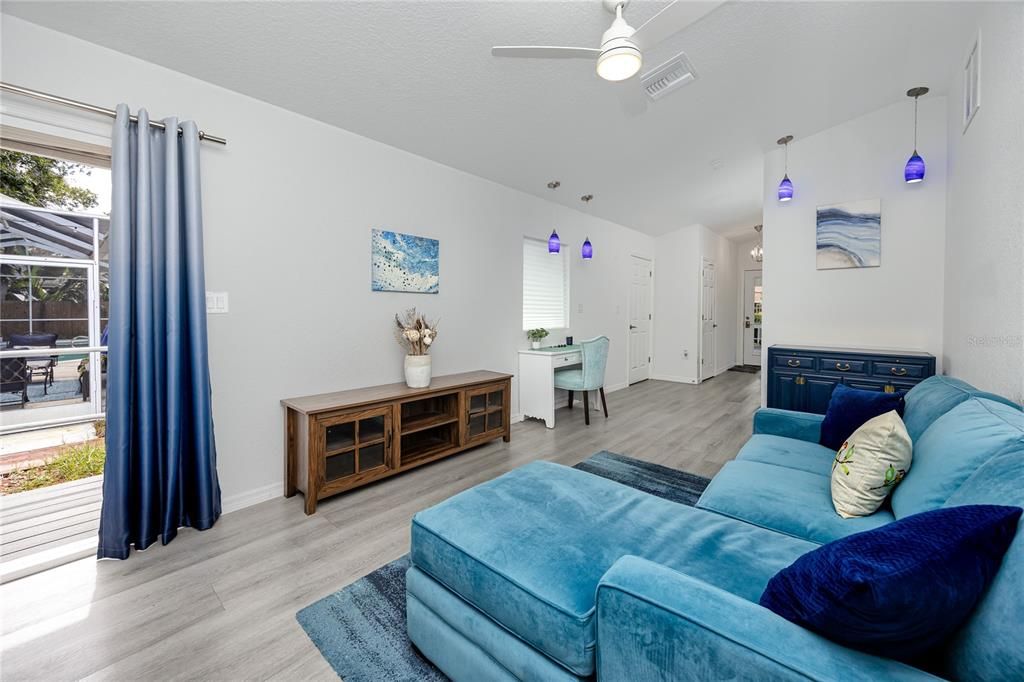 待售: $925,000 (4 贝兹, 3 浴室, 2942 平方英尺)