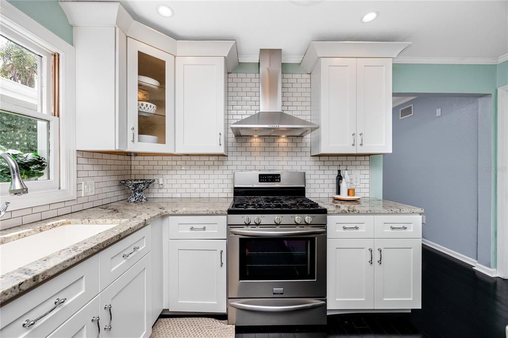 待售: $925,000 (4 贝兹, 3 浴室, 2942 平方英尺)