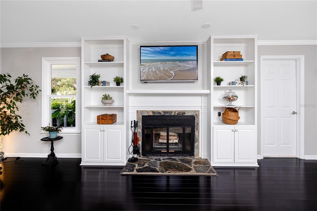 待售: $925,000 (4 贝兹, 3 浴室, 2942 平方英尺)