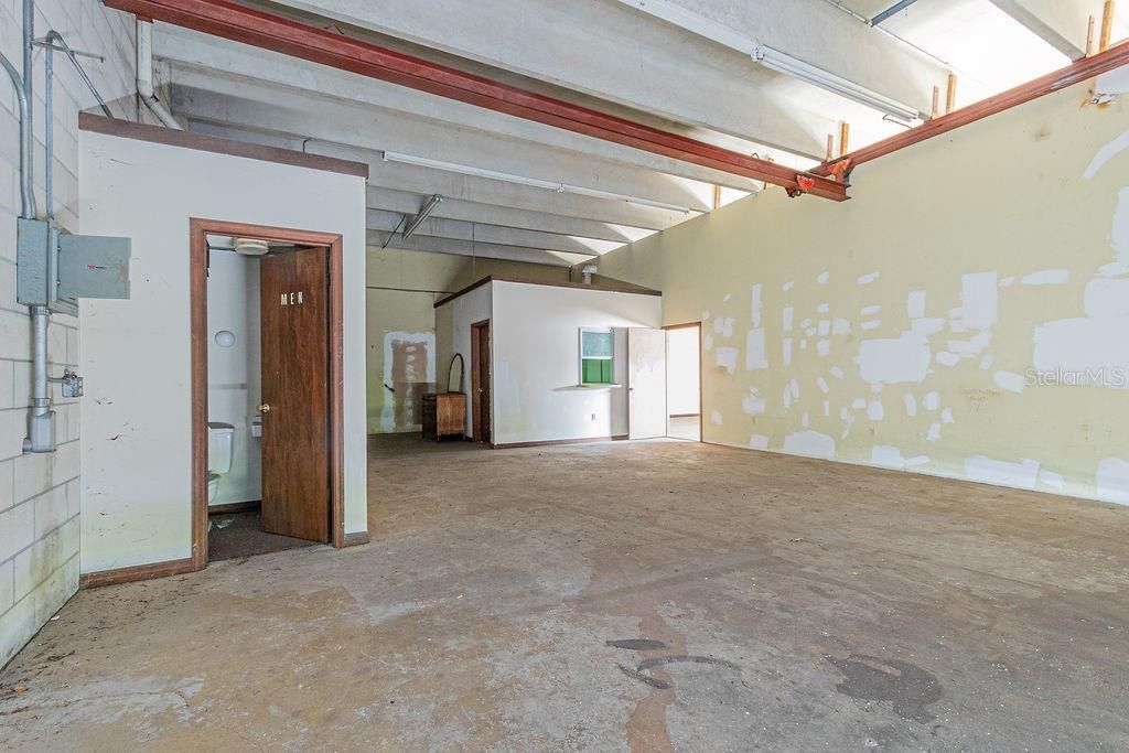 На продажу: $36,000 (0 спален, 0 ванн, 2000 Квадратных фут)