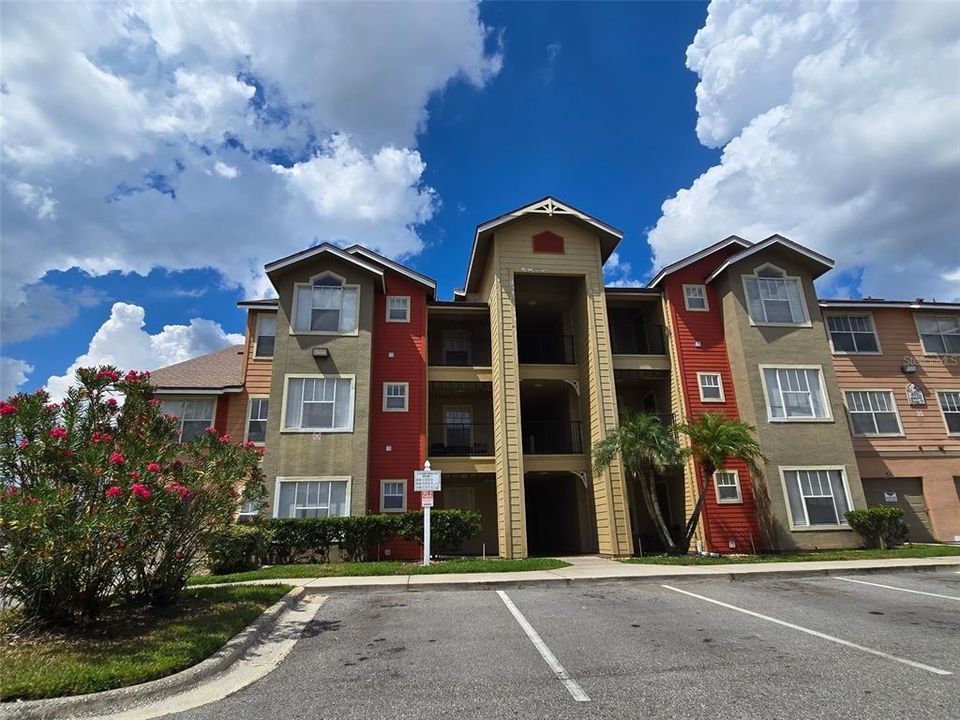 На продажу: $2,300,000 (24 спален, 0 ванн, 12004 Квадратных фут)