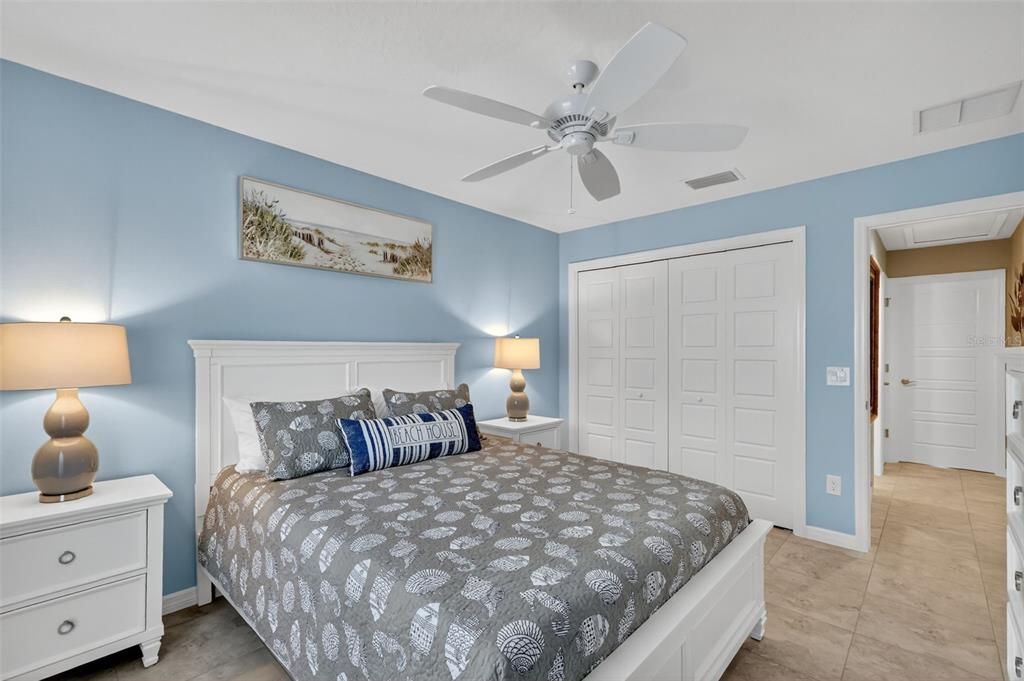 En Venta: $649,900 (3 camas, 2 baños, 1638 Pies cuadrados)