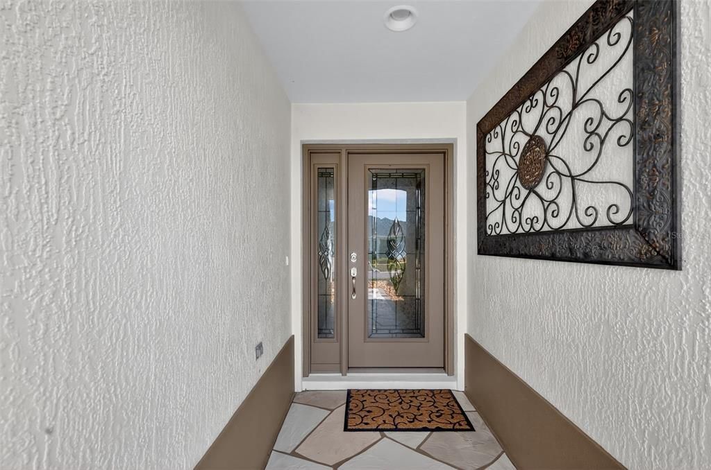 En Venta: $649,900 (3 camas, 2 baños, 1638 Pies cuadrados)