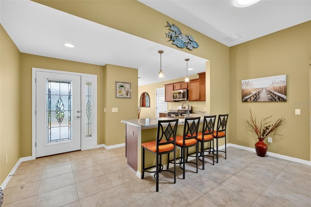 En Venta: $649,900 (3 camas, 2 baños, 1638 Pies cuadrados)