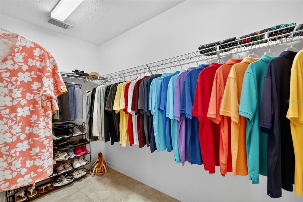 En Venta: $649,900 (3 camas, 2 baños, 1638 Pies cuadrados)