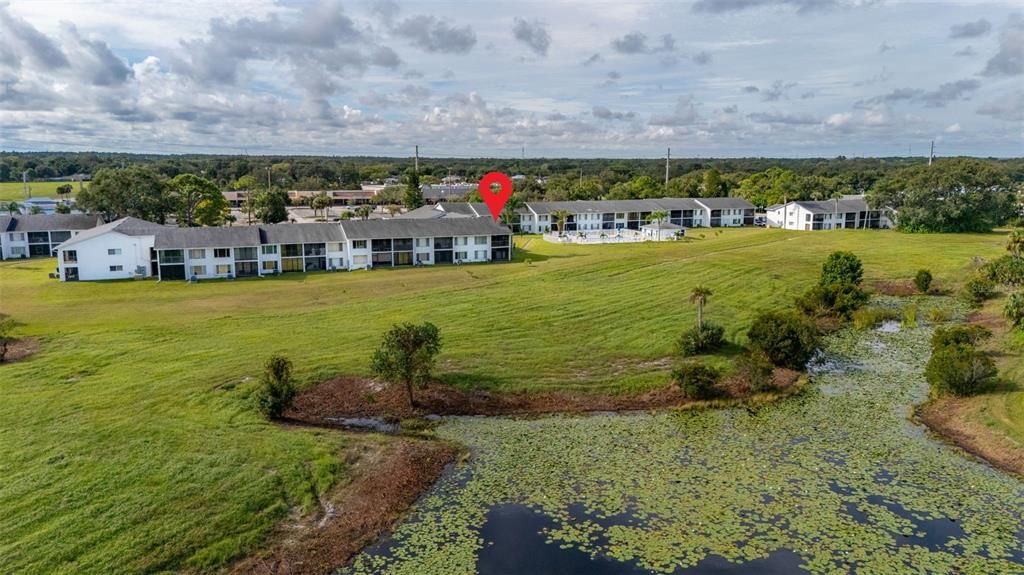 For Sale: $184,900 (2 beds, 2 baths, 880 Square Feet)