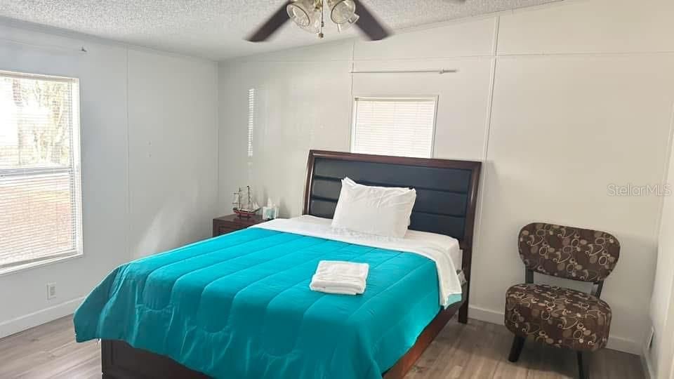 待售: $225,000 (4 贝兹, 2 浴室, 1620 平方英尺)