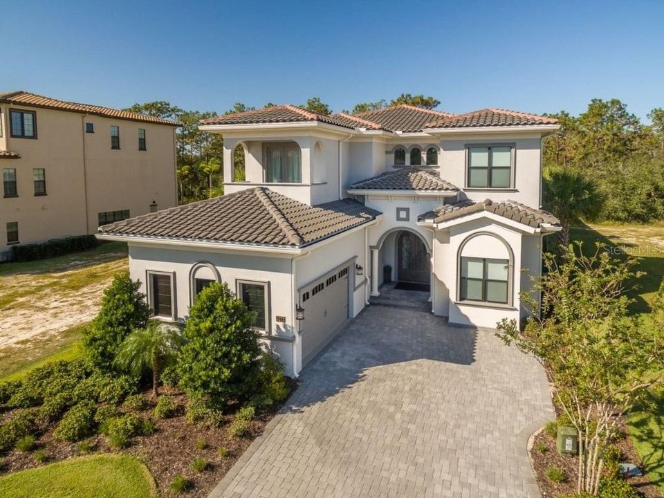 Active With Contract: $2,000,000 (7 beds, 7 baths, 5154 Square Feet)