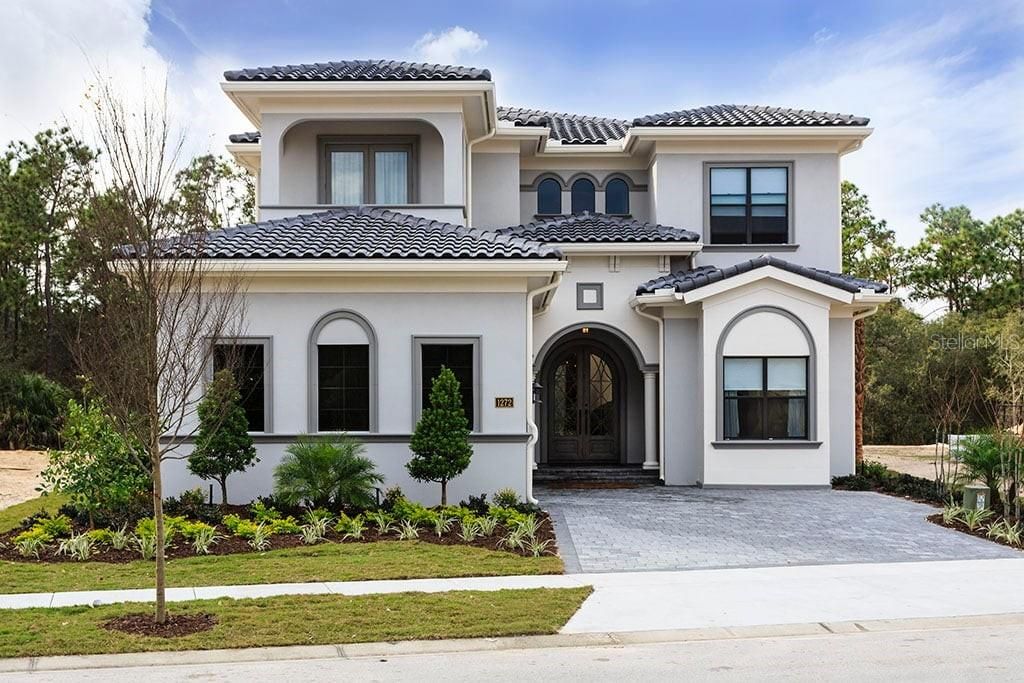 Active With Contract: $2,000,000 (7 beds, 7 baths, 5154 Square Feet)