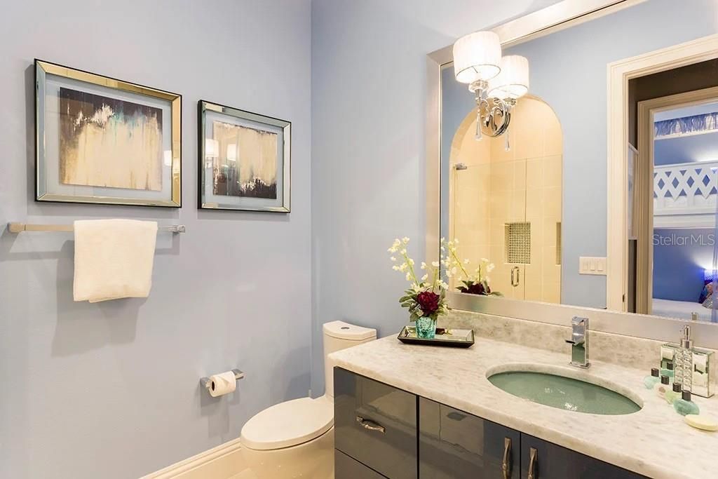 Active With Contract: $2,000,000 (7 beds, 7 baths, 5154 Square Feet)