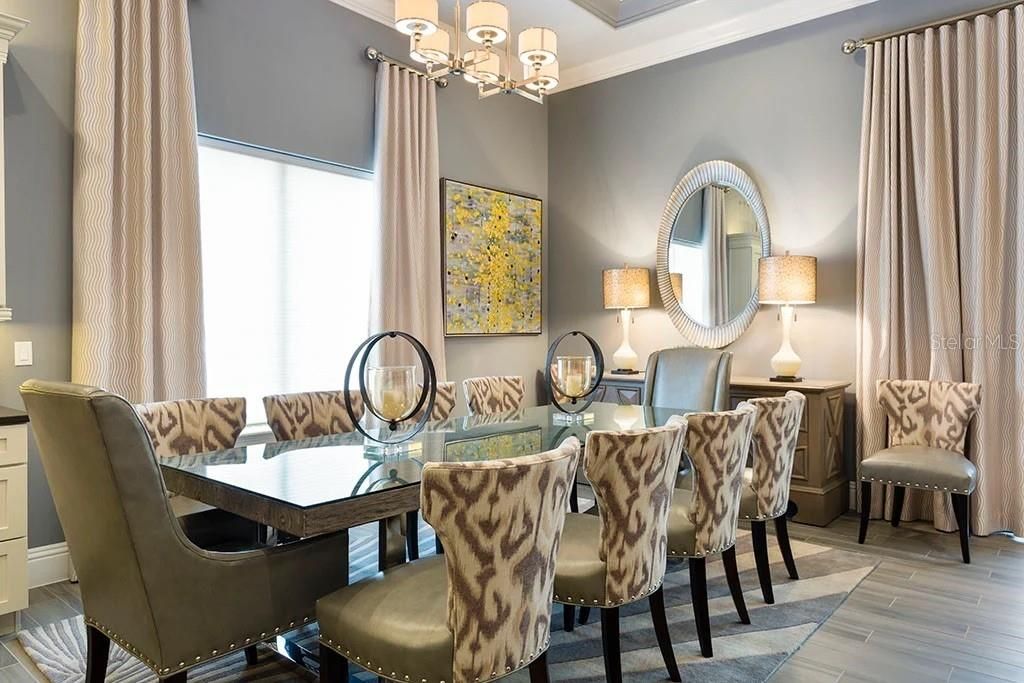 Active With Contract: $2,000,000 (7 beds, 7 baths, 5154 Square Feet)