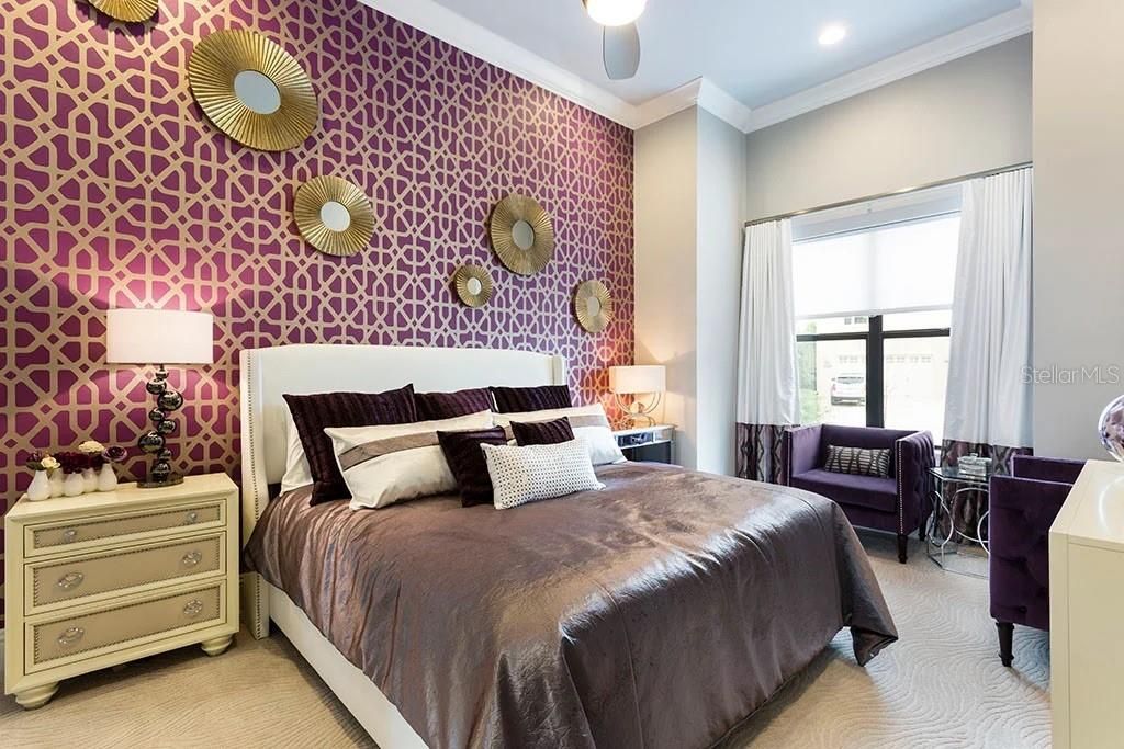 Active With Contract: $2,000,000 (7 beds, 7 baths, 5154 Square Feet)