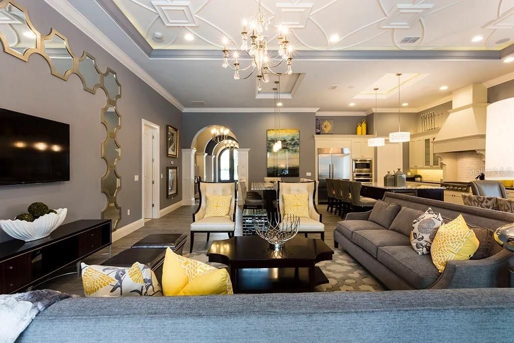 Active With Contract: $2,000,000 (7 beds, 7 baths, 5154 Square Feet)