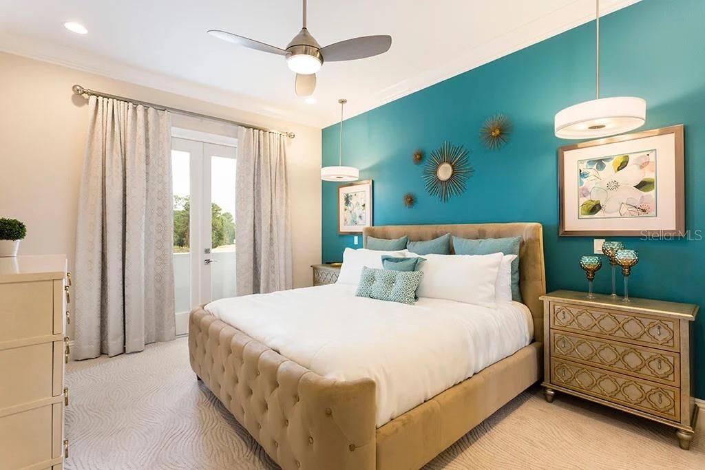 Active With Contract: $2,000,000 (7 beds, 7 baths, 5154 Square Feet)