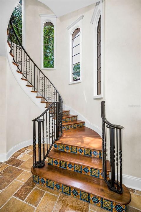 For Sale: $4,495,000 (4 beds, 5 baths, 5834 Square Feet)