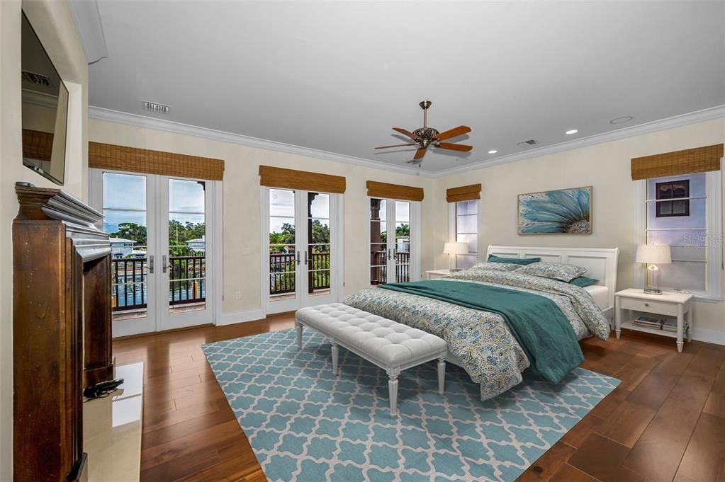 For Sale: $4,495,000 (4 beds, 5 baths, 5834 Square Feet)