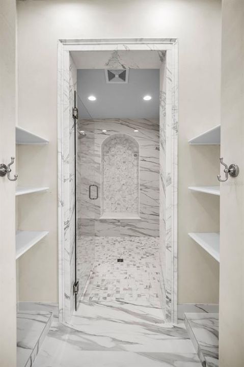 For Sale: $4,495,000 (4 beds, 5 baths, 5834 Square Feet)