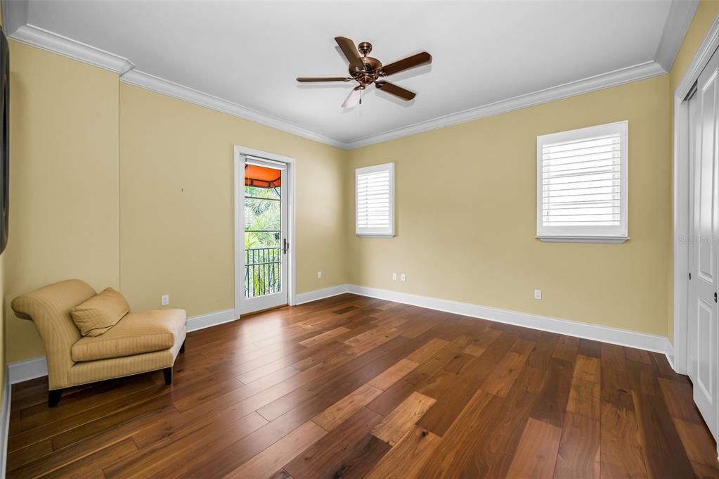 For Sale: $4,495,000 (4 beds, 5 baths, 5834 Square Feet)