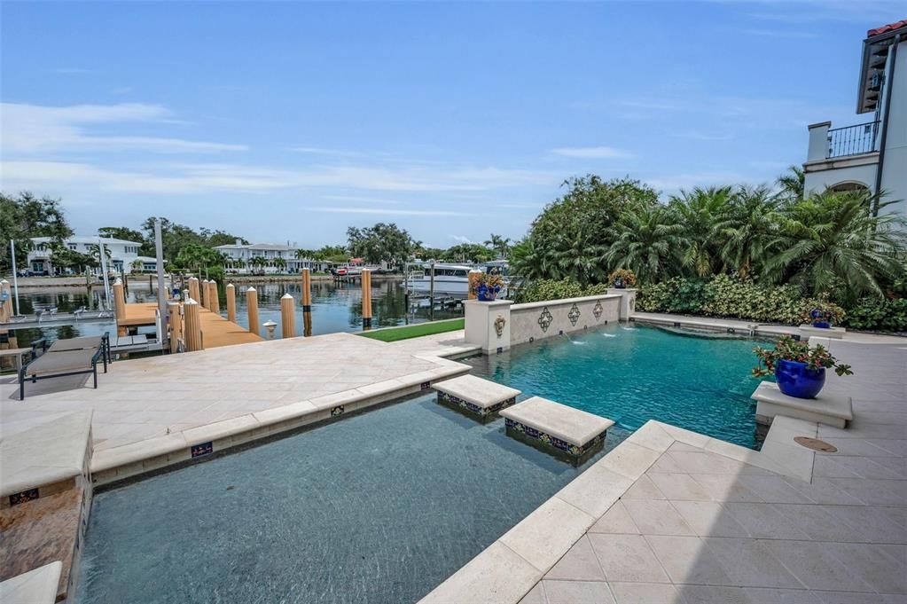 For Sale: $4,495,000 (4 beds, 5 baths, 5834 Square Feet)