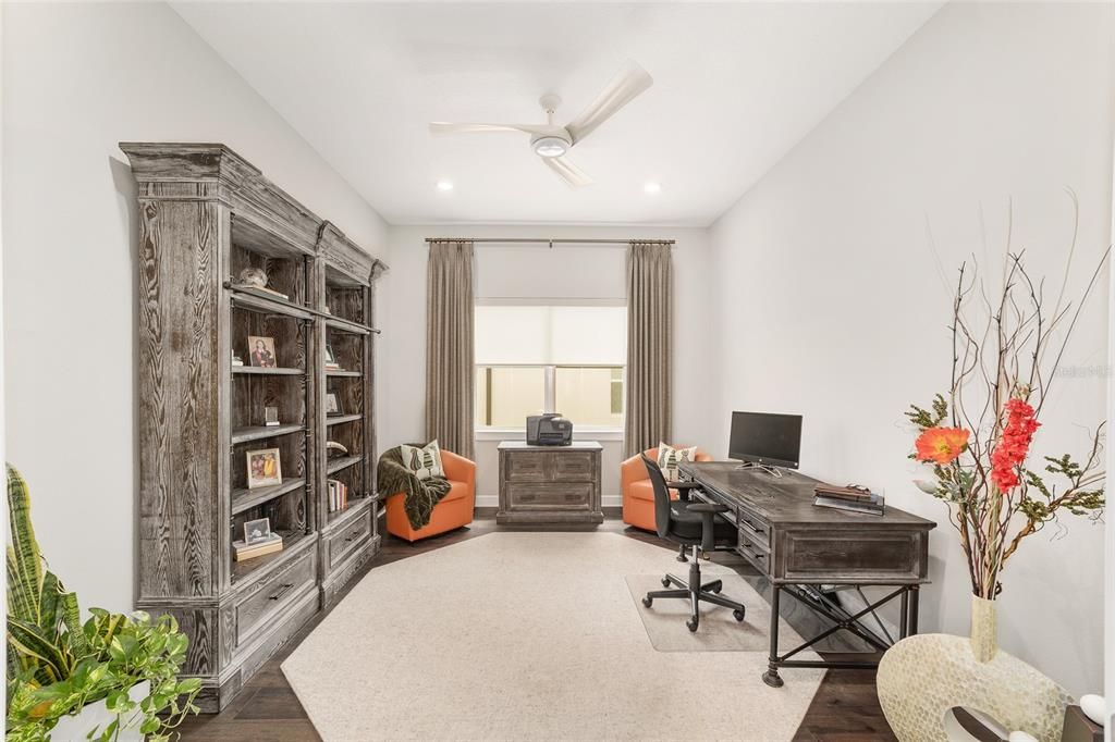 For Sale: $628,200 (3 beds, 3 baths, 2808 Square Feet)