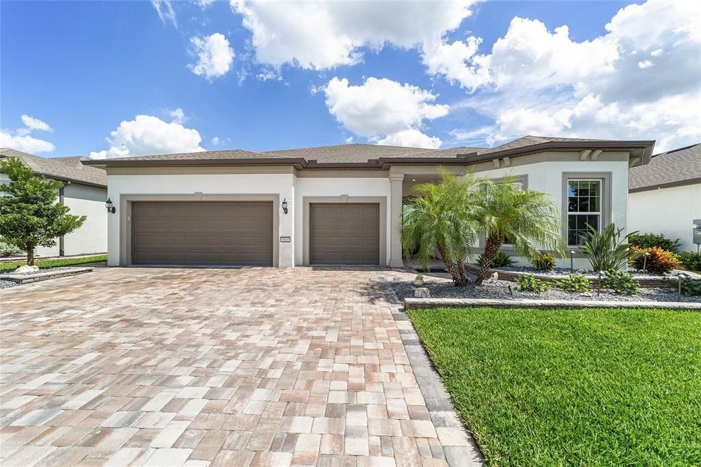For Sale: $628,200 (3 beds, 3 baths, 2808 Square Feet)