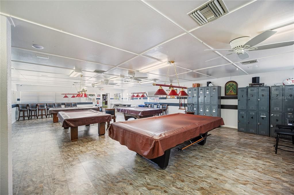 На продажу: $174,900 (2 спален, 2 ванн, 960 Квадратных фут)