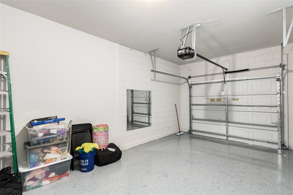 待售: $385,000 (3 贝兹, 2 浴室, 1892 平方英尺)