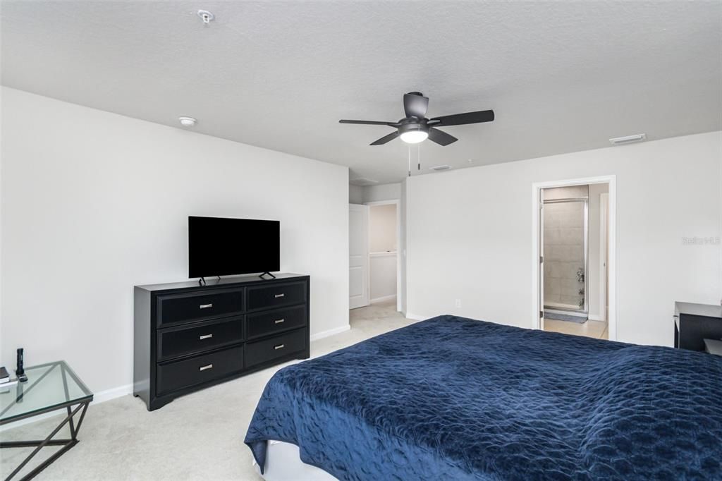 待售: $385,000 (3 贝兹, 2 浴室, 1892 平方英尺)