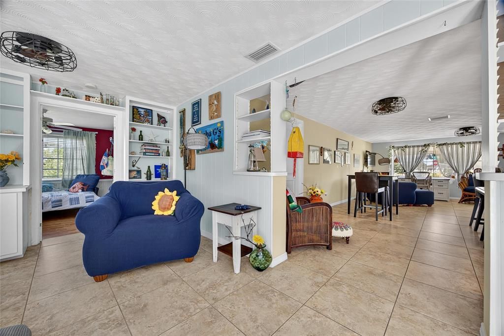 待售: $339,000 (2 贝兹, 2 浴室, 1412 平方英尺)