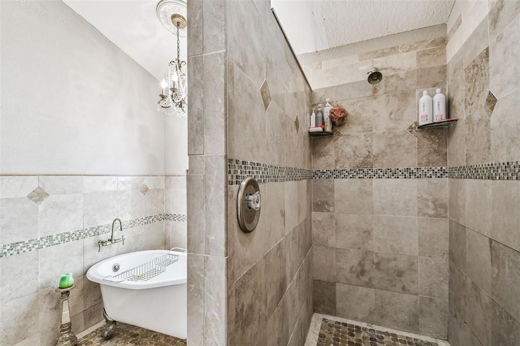 待售: $759,900 (4 贝兹, 2 浴室, 2814 平方英尺)