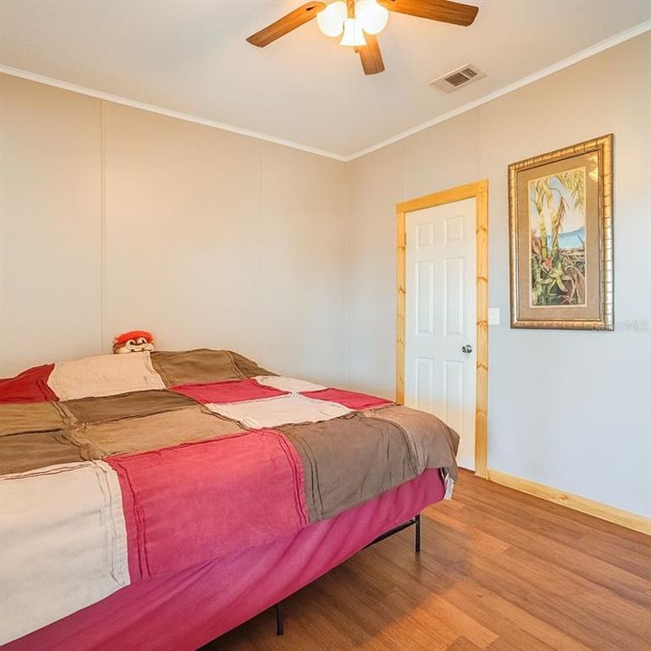 На продажу: $454,000 (3 спален, 2 ванн, 2108 Квадратных фут)