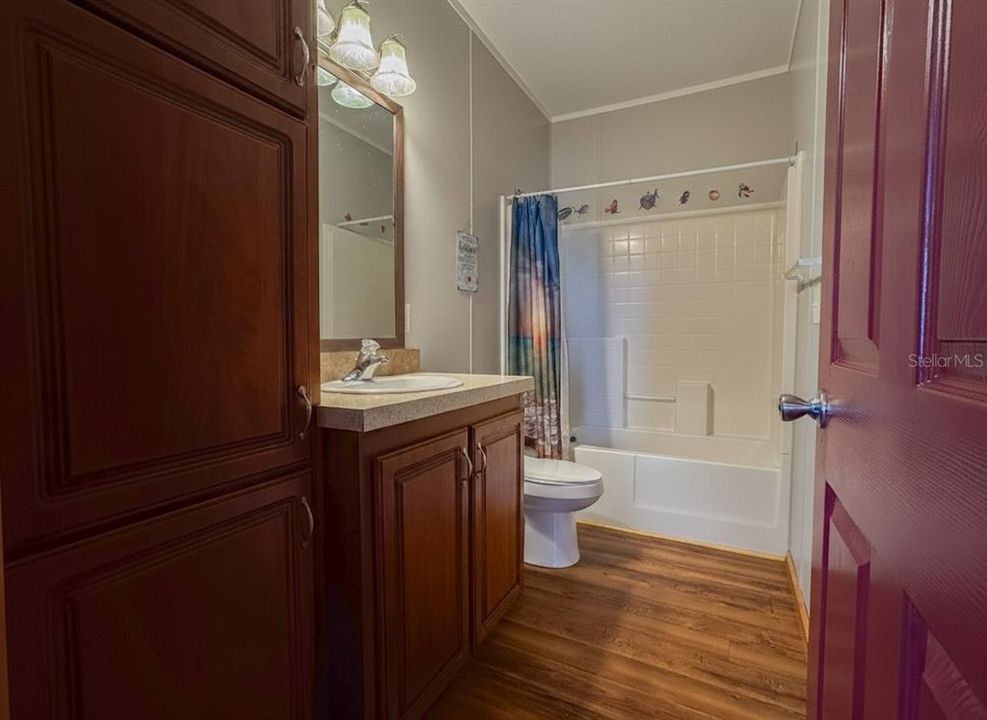 На продажу: $454,000 (3 спален, 2 ванн, 2108 Квадратных фут)