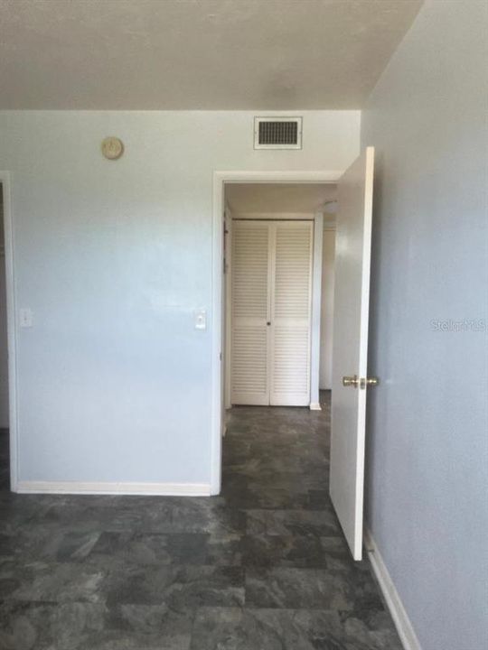 For Rent: $1,400 (1 beds, 1 baths, 680 Square Feet)