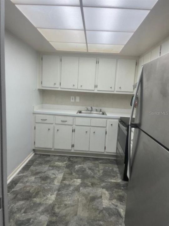 For Rent: $1,400 (1 beds, 1 baths, 680 Square Feet)
