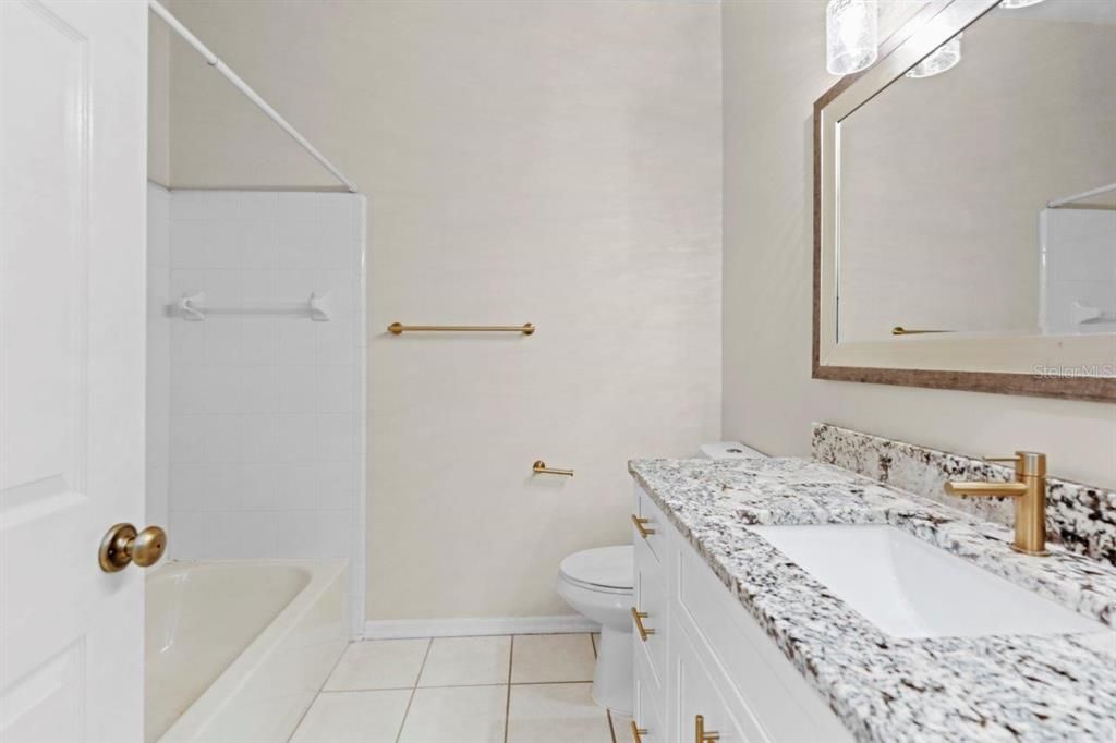 For Rent: $2,700 (3 beds, 2 baths, 1840 Square Feet)