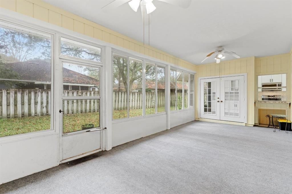 For Rent: $2,700 (3 beds, 2 baths, 1840 Square Feet)