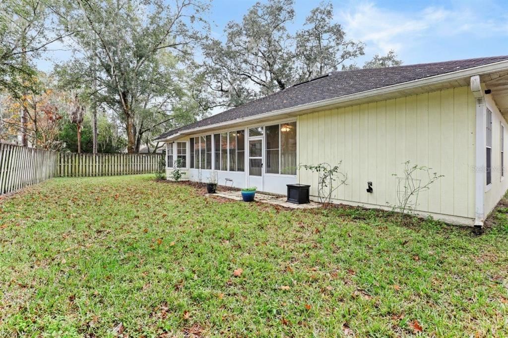 For Rent: $2,700 (3 beds, 2 baths, 1840 Square Feet)