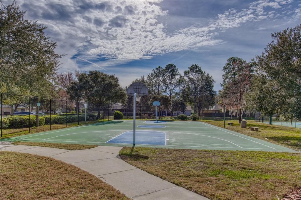 For Rent: $2,700 (3 beds, 2 baths, 1840 Square Feet)